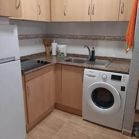 Torrevieja-lugomar דירה