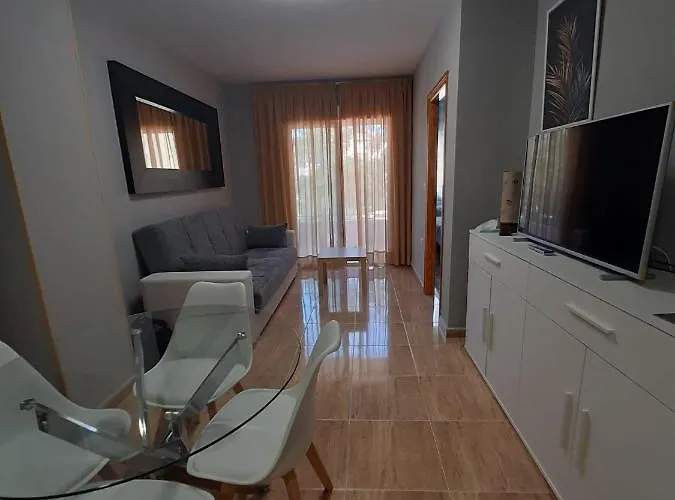 Torrevieja-lugomar شقة تورّيفيِخا